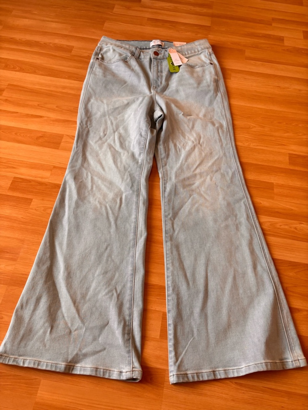 Lane‎ Bryant Body Icon Curvy Fit High Rise Flare Jeans